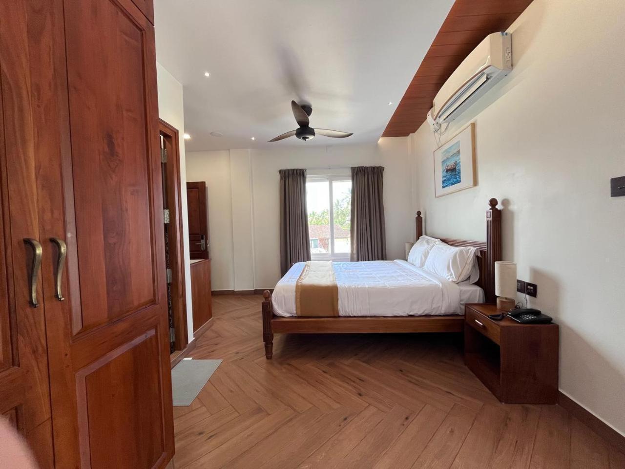 The Lilly'S Stories Hotel Fort Kochi Exterior photo